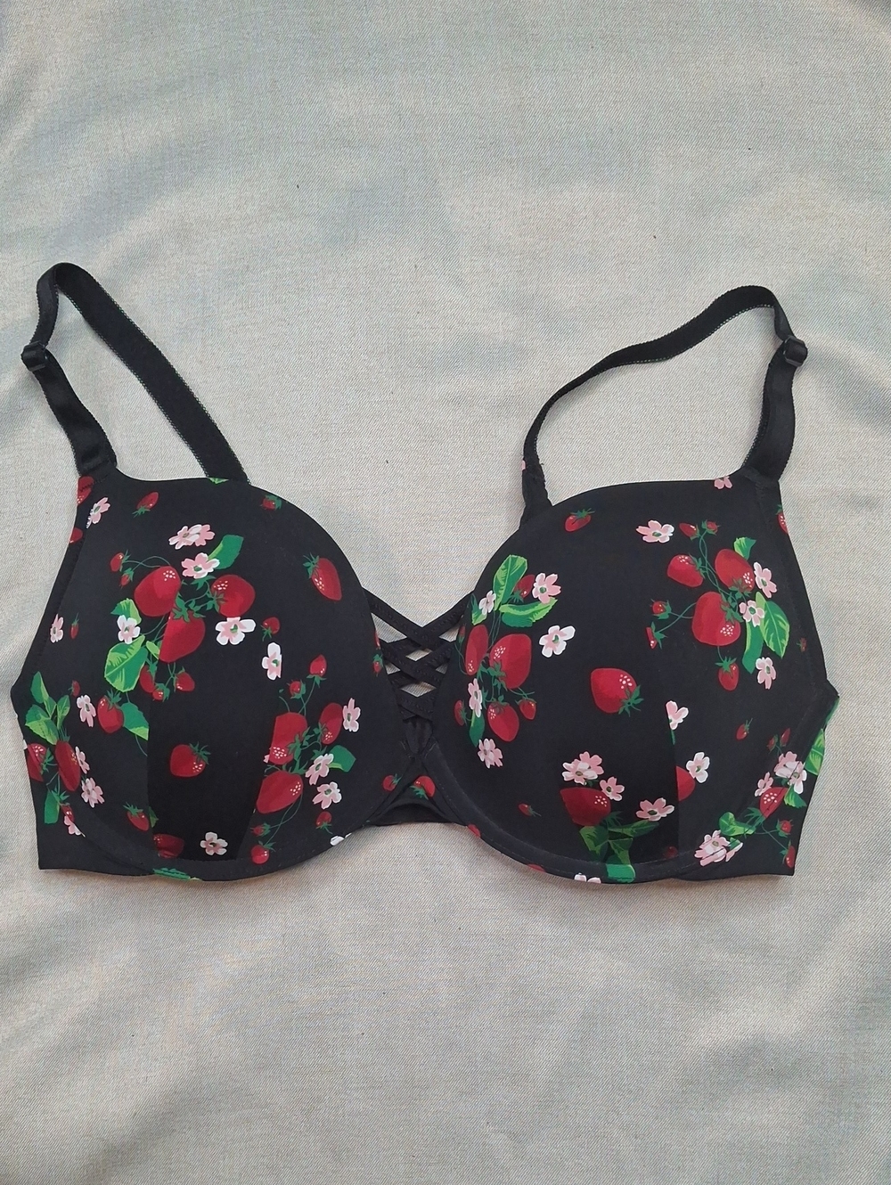 Strawberry Floral Lace-Up Push-Up Bra — Black